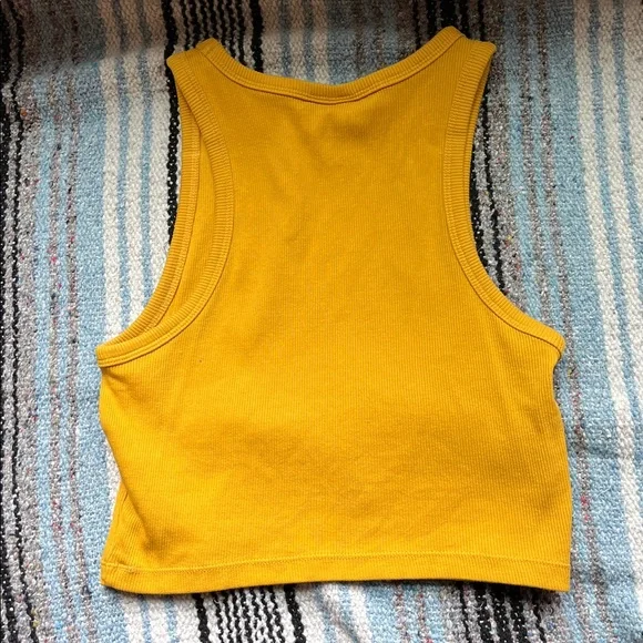 H&M Ribbed Crop Tank Top - Picture 2 of 3